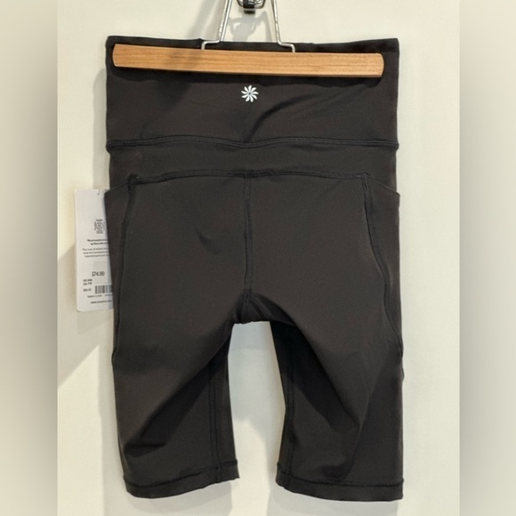 Athleta Ultimate Stash II Biker Shorts 9in High Rise Black Size XXS Workout New - Picture 7 of 14